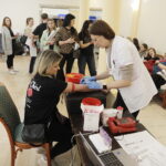 Pracownicy kieleckiego ratusza oddawali honorowo krew