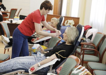 Pracownicy kieleckiego ratusza oddawali honorowo krew