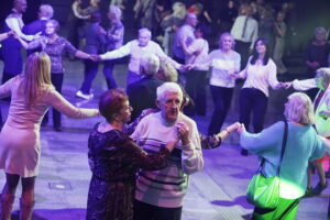 13.11.2025. Kielce. Centrum Kongresowe Targi Kielce. Wydarzenie „Roztańczeni z Senior+” / Fot. Jarosław Kubalski - Radio Kielce