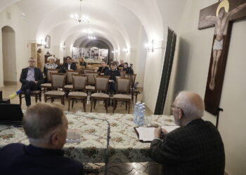 „Leczenie pamięci” na Świętym Krzyżu. Czas na rozmowy i przemyślenia