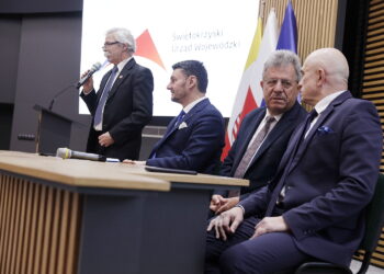 Pamięć niech idzie w parze ze wsparciem - Radio Kielce Pamięć niech idzie w parze ze wsparciem