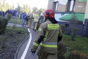 07.11.2025. Kielce. I Liceum Ogólnokształcące im. Stefana Żeromskiego. Próba ewakuacyjna / Fot. Jarosław Kubalski - Radio Kielce