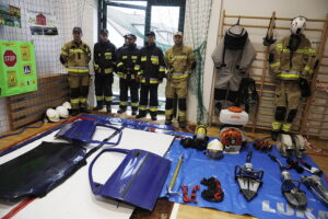 Niestachów stawia na bezpieczeństwo - Radio Kielce