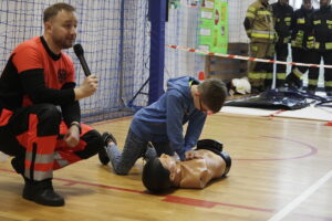 Niestachów stawia na bezpieczeństwo - Radio Kielce