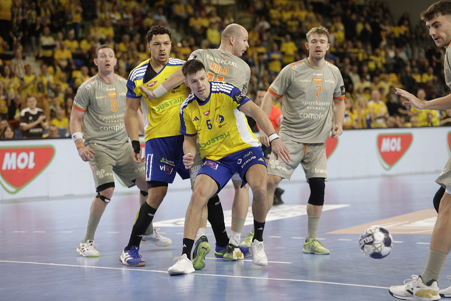 Kielce. Mecz Ligi Mistrzów Industria Kielce – Aalborg Handbold