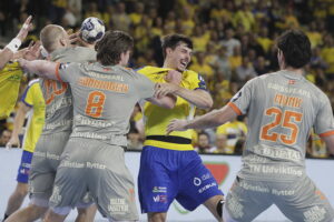 Industria remisuje z Aalborg Handbold - Radio Kielce