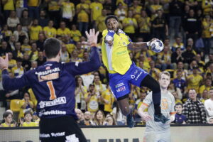 Industria remisuje z Aalborg Handbold - Radio Kielce