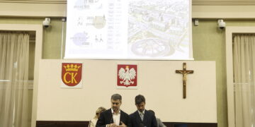 14.11.2025. Kielce. Urząd Miasta Kielce. Wspólne posiedzenie Komisji Infrastruktury, Transportu i Środowiska oraz Komisji Rozwoju, Urbanistyki i Nieruchomości Rady Miasta Kielce / Fot. Jarosław Kubalski - Radio Kielce