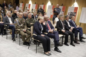 Świadkowie historii uhonorowani - Radio Kielce