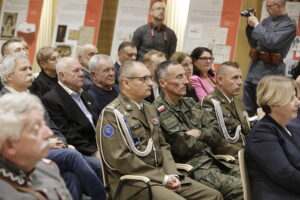 Świadkowie historii uhonorowani - Radio Kielce