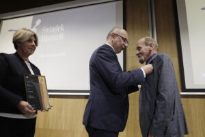 Świadkowie historii uhonorowani - Radio Kielce