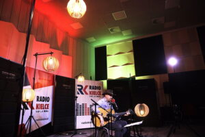 Koncert Macieja Jóźwika w Studiu Gram Radia Kielce - Radio Kielce