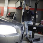 Kierowcy mogli sprawdzić światła w swoich samochodach - Radio Kielce