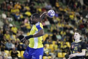 Industria rozbiła Azoty w meczu Orlen Superligi - Radio Kielce