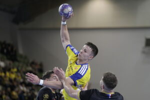 Industria rozbiła Azoty w meczu Orlen Superligi - Radio Kielce