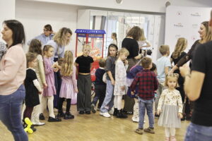 Wcześniaki spotkały się w gminie Zagnańsk - Radio Kielce Wcześniaki spotkały się w gminie Zagnańsk - Radio Kielce