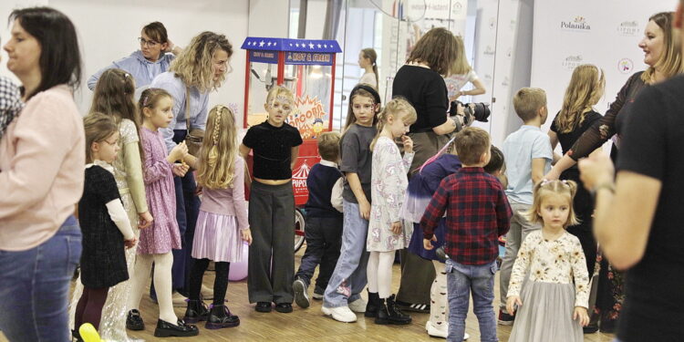 Wcześniaki spotkały się w gminie Zagnańsk - Radio Kielce 16.11.2025 Chrusty. Zlot wcześniaków / Fot. Jarosław Kubalski - Radio Kielce