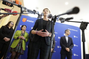 Budżet rekordowy, ale pełen ograniczeń - Radio Kielce Budżet rekordowy, ale pełen ograniczeń - Radio Kielce