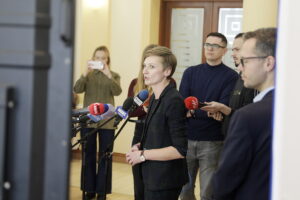 Budżet rekordowy, ale pełen ograniczeń - Radio Kielce Budżet rekordowy, ale pełen ograniczeń - Radio Kielce