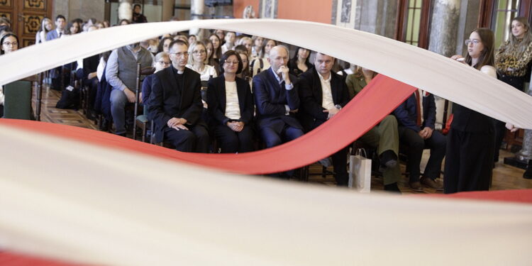 Uczniowie wyróżnieni w dyktandzie niepodległościowym