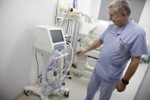 Jedyny taki respirator w województwie - Radio Kielce Jedyny taki respirator w województwie