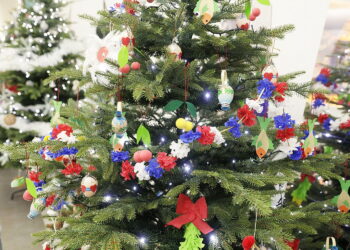 Już szykujemy choinkę. Jaka jest jej historia?
