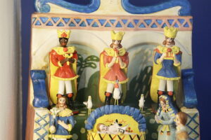 03.12.2025. Kielce. Wystawa „Święta bez choinki? Czyste kpinki...” / Fot. Wiktor Taszłow - Radio Kielce