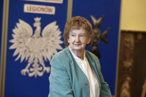 04.12,2025 Kielce. Święto 2 Pułku Artylerii Lekkiej Legionów. Na zdjęciu Danuta Żbikowska / Fot. Jarosław Kubalski - Radio Kielce