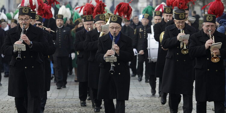 Barbórka w Świętokrzyskim. My też mamy swoich górników! - Radio Kielce 04.12.2025 Kielce . Barbórka. Przemarsz górników / Fot. Jarosław Kubalski - Radio Kielce