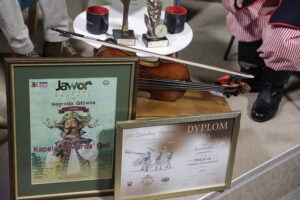 Edward Gola gra tak, jakby sam diabeł prowadził jego smyczek - Radio Kielce Dzień Dobry, to Ja! Rozmowy inne niż wszystkie w Radiu Kielce. Edward Gola / Fot. Jarosław Kubalski - Radio Kielce