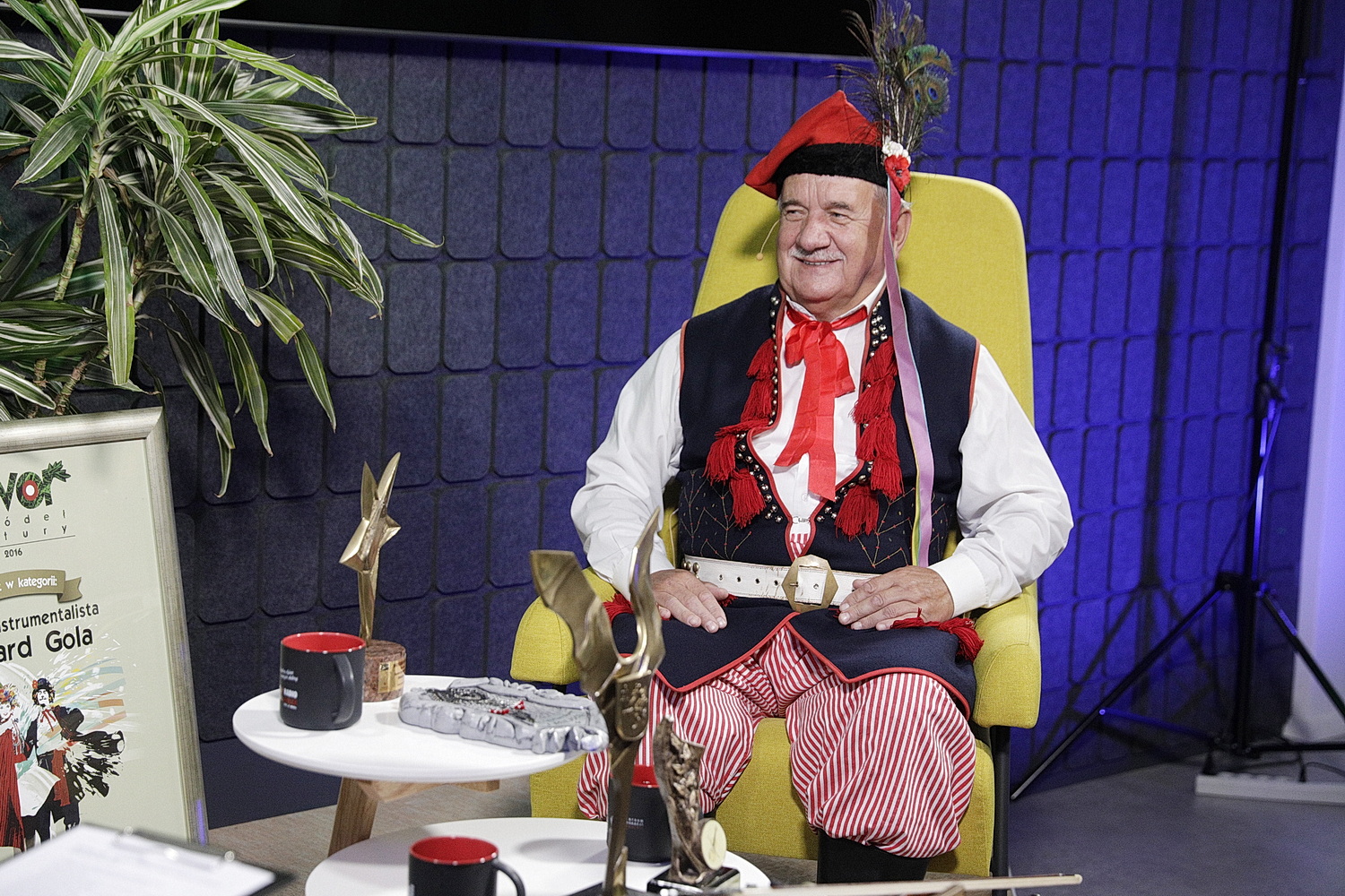 Edward Gola gra tak, jakby sam diabeł prowadził jego smyczek