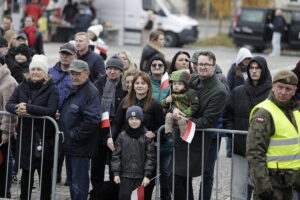 Kielce. Święto Niepodległości. Uroczystości na Placu Wolności - Radio Kielce