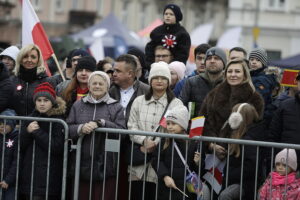 Kielce. Święto Niepodległości. Uroczystości na Placu Wolności - Radio Kielce
