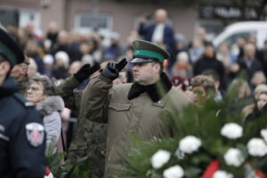 Kielce. Święto Niepodległości. Uroczystości na Placu Wolności - Radio Kielce