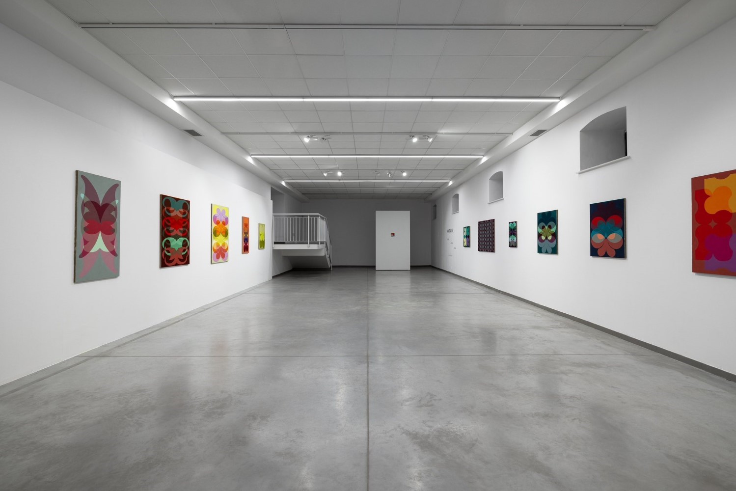 Duże zainteresowanie ostrowieckim Jesiennym Salonem Sztuki