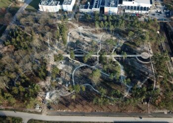 Buski park zyska labirynt i plac zabaw