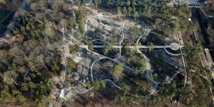 Buski park zyska labirynt i plac zabaw