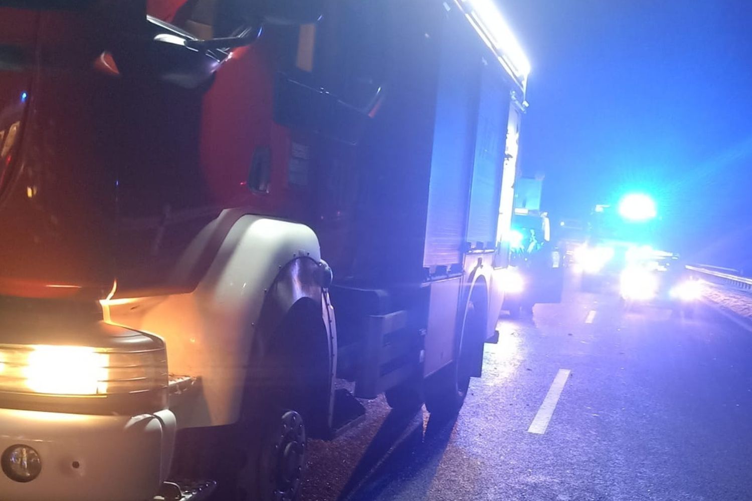 Nocna ewakuacja w jednym z kieleckich bloków