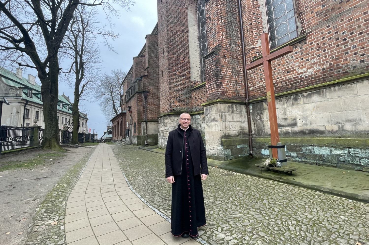 Sandomierska katedra po ważnej inwestycji - Radio Kielce Ks. Jacek Marchewka -proboszcz parafii katedralnej / Fot. Grażyna Szlęzak-Wójcik - Radio Kielce