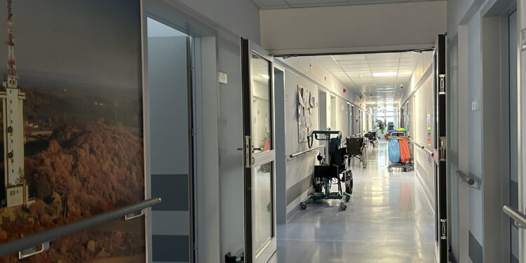 Włoszczowa. Szpital powiatowy. / Fot. Marin Marszałek - Radio Kielce