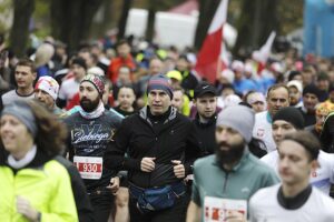 Setki osób pobiegło w Kielcach dla Niepodległej - Radio Kielce 09.11.2025. Kielce. Bieg Niepodległości / Fot. Jarosław Kubalski - Radio Kielce