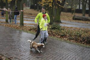 Setki osób pobiegło w Kielcach dla Niepodległej - Radio Kielce 09.11.2025. Kielce. Bieg Niepodległości / Fot. Jarosław Kubalski - Radio Kielce
