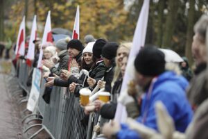 Setki osób pobiegło w Kielcach dla Niepodległej - Radio Kielce 09.11.2025. Kielce. Bieg Niepodległości / Fot. Jarosław Kubalski - Radio Kielce