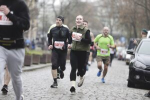 Setki osób pobiegło w Kielcach dla Niepodległej - Radio Kielce 09.11.2025. Kielce. Bieg Niepodległości / Fot. Jarosław Kubalski - Radio Kielce
