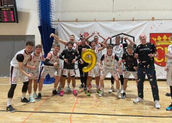 Dziewiąte zwycięstwo koszykarzy UJK w lidze - Radio Kielce Dziewiąte zwycięstwo koszykarzy UJK w lidze