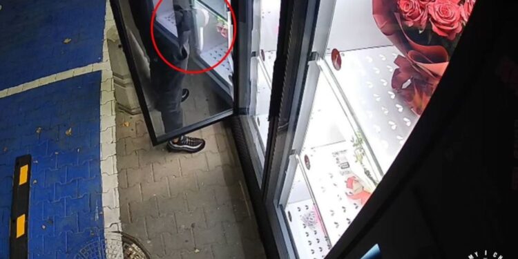 Kwiaty warte... 10 lat więzienia - Radio Kielce Kwiaty warte... 10 lat więzienia