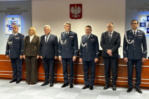 Nowi funkcjonariusze w świętokrzyskiej policji - Radio Kielce Nowi funkcjonariusze w świętokrzyskiej policji - Radio Kielce