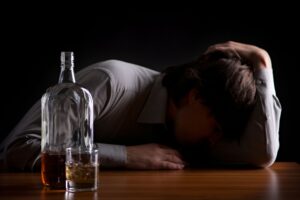 Czy Kielce potrzebują izby wytrzeźwień i nocnej prohibicji?