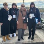 01.11.2025. Starachowice. Kwesta na ratowanie zabytkowych nagrobków / Fot. Aneta Marciniak - Towarzystwo Przyjaciol Starachowic