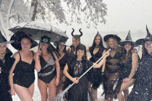 23.11.2025. Starachowice. Morsowanie Świętokrzyskich Wiedźm / źródło: Magdalena Maciąg - Facebook